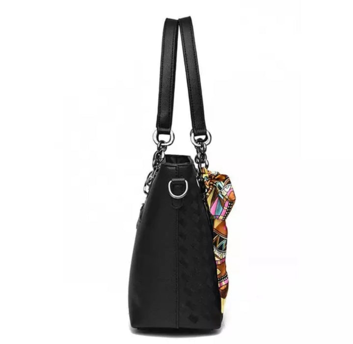 Black  Leather Handbag for ladies 993-5 - Senora